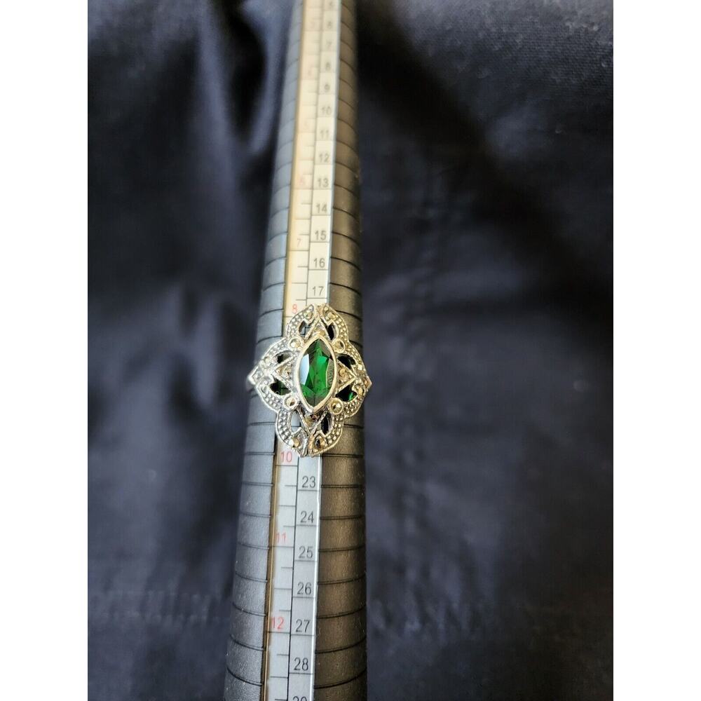 Silver‎ Marcasite And Green Stone Statement Regency Bridgerton Style Ring Size 9